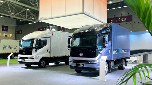 雙輪驅(qū)動(dòng)綠色物流 比亞迪亮相深圳國(guó)際商用車生態(tài)博覽會(huì)